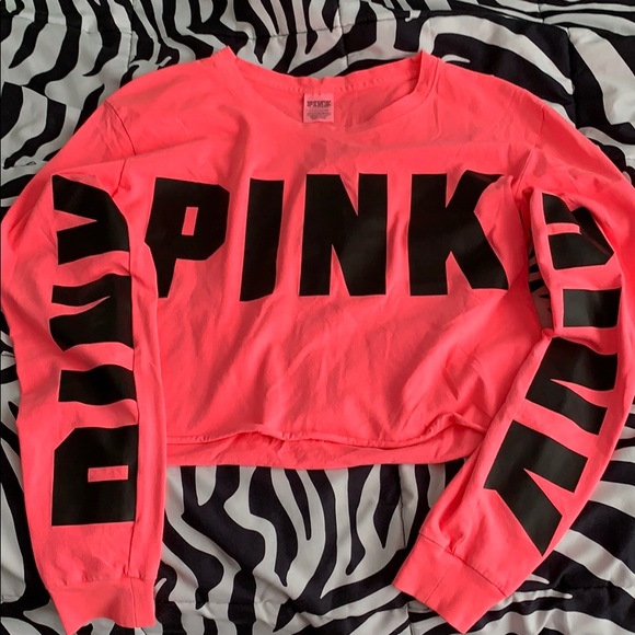 PINK Victoria's Secret Tops - PINK crop top